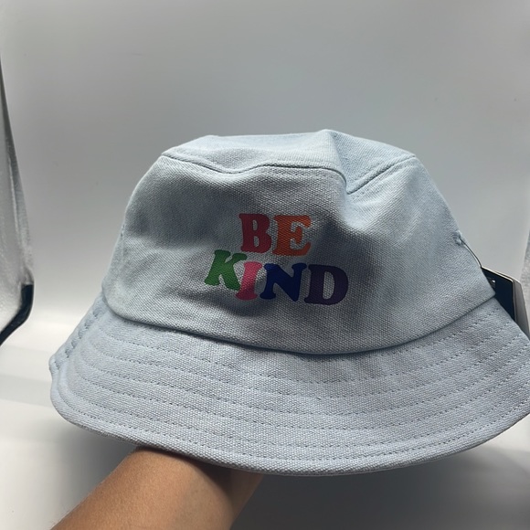 NWT The Phluid Project BE KIND Bucket Hat - Picture 2 of 5